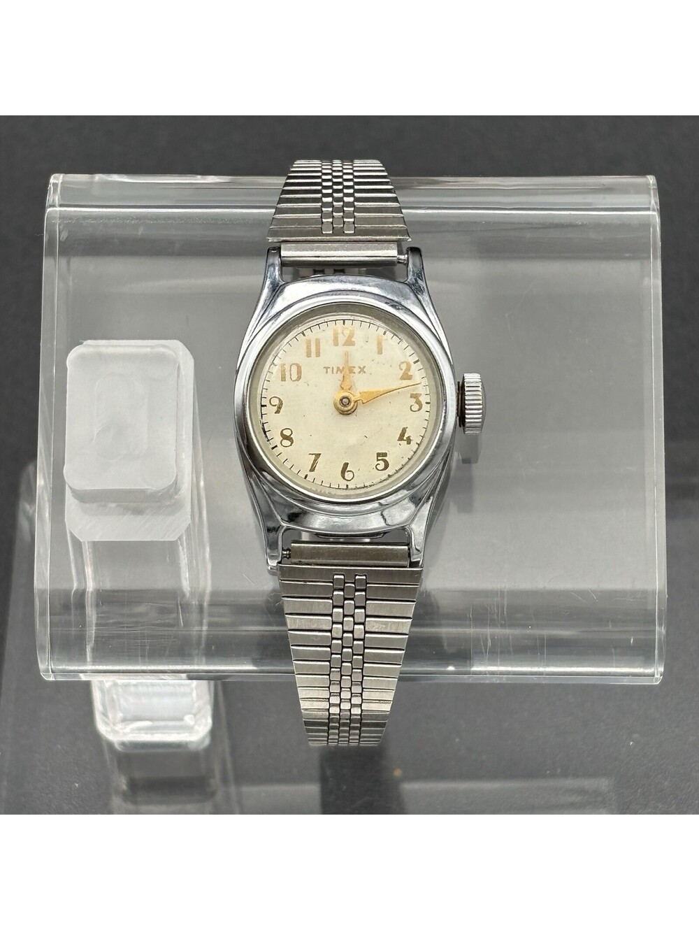 Vintage Timex US Time Silver-Tone Ladies Manual Wind Watch 23mm Made In US